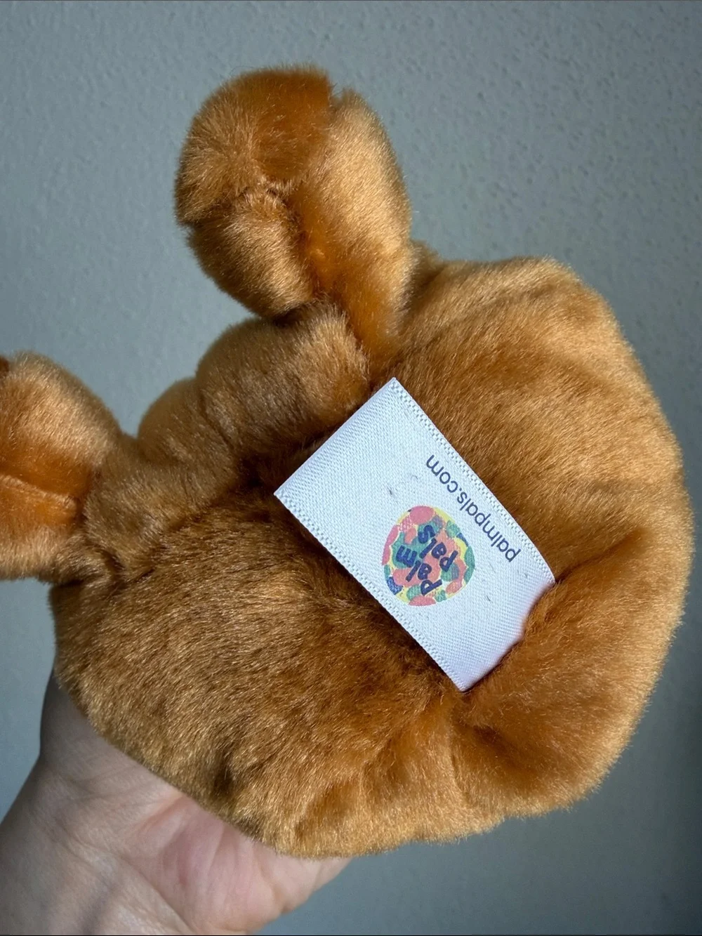 Palm Pals Mini Plush Cinnamon Roll Plush with Icing and Pink Cheeks NWT